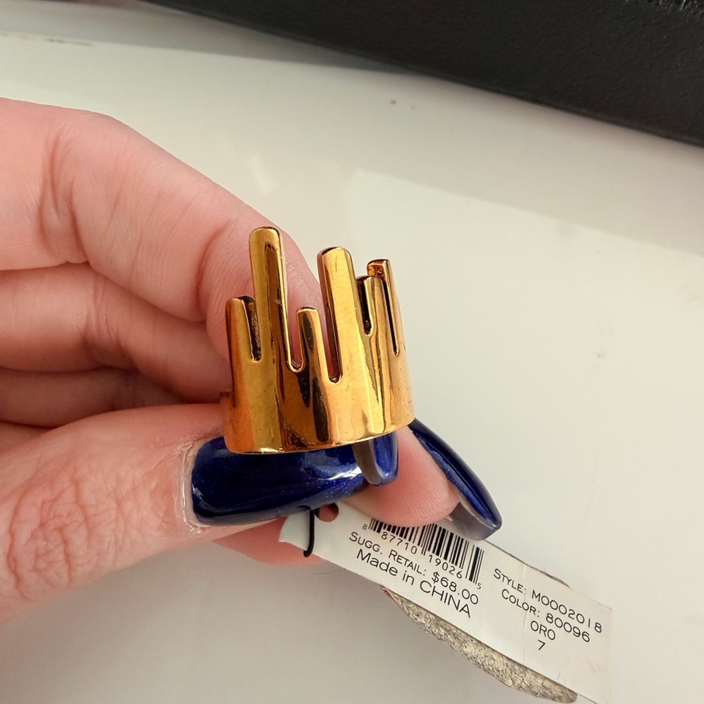 Marc By Marc Jacobs Gold Ring - Picture 4 of 4